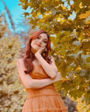 Viviana Santos Instagram - “ Capricorn girls are sunshine☀️mixed little hurricane 🌪️”
Makeup by: @johnrodriguez_makeup 
Pics by: @manuelprieto01 @geoslebi