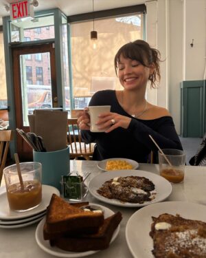 Vivien König Instagram - happy sunday my friends 🌼