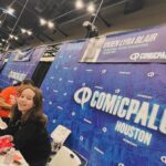Vivien Lyra Blair Instagram - Having a great time at @houstoncomicpalooza 👀