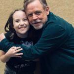 Vivien Lyra Blair Instagram - So… this happened… (😳 Mar🐪) The force was strong this weekend at @fanexposf and I had so much fun. Thank you for having me. And thank you @starwars fans for including me in this amazing galaxy. #vivienlyrablair #markhamill #ewanmcgregor #yoda #daniellogan #starwars #youngleia #sanfrancisco