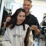 Vivien Yeo Instagram - 剪完頭髮去食蝦面👏👏 每次剪完頭髮心情都特別好 因為覺得自己變美了😆😆 夏天快到了 剪短d清爽d 最緊要，有無年輕d？😂 @labiosthetiquehk @phoebe.hiutung