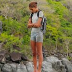 Wafa El Mejjad Instagram - Vous êtes prêt ? #tf1 #kohlanta tout part de la ! 💪🏻