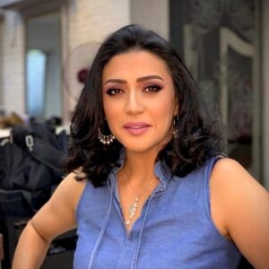 Wafaa Sadeq Instagram - ازيكم يا أصحابى 🌹🌹
عاملين إيه فى الحر ده 🌞🌞🌞