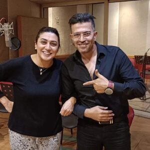 Wafaa Sadeq Instagram - اقسم بالله طلعت عينه النهارده..
وهو لا ياس مع الحياه ولا حياه مع اليأس
الملحن شريف حمدان واصرار رهيب انى لازم أعرف اغنى 🙈🙈🙈🙈🙈
فضايح 😂😂😂
مسرحيه عيله اتعملها بلوك.. قريبا 😉