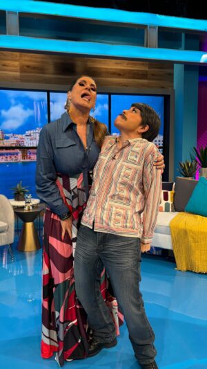 Wanda Sais Instagram - Llegó #ToJunto y la cosa se puso caliente 😂🤭 SINTONIZA #PRENVIVO en solo minutos 🤩