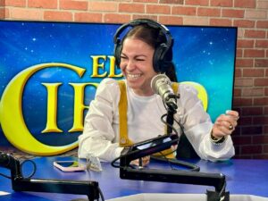 Wanda Sais Instagram - ¡Gracias @wanda.sais! 🙌🎪

El Circo de La Mega
L-V • 5-10AM

#elcircodelamega #elcirco #elgangster #funkyjoe #puertorico