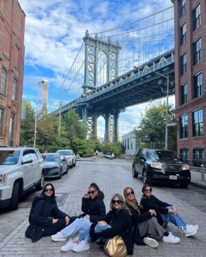 Wanda Sais Instagram - ⁣
“Las amigas escuchan tus Aventuras ⁣
Las mejores amigas las hacen contigo”⁣ ✨
⁣
#bestfriends #memories #nyc #girlstrip