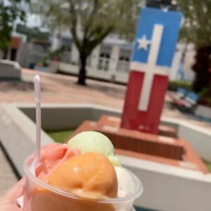 Wanda Sais Instagram - Back to Reality!

¡Fin de semana espectacular! 🥰
Paseito y función en San Sebastián 
Altamente recomendado @paladarcampesino #sansebastian #lares #puertorico🇵🇷 #turismointernopr