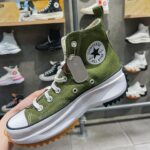 Waratthaya Wongchayaporn Instagram – ช้อป Converse ช่วงนี้ (20 ธ.ค. – 7 ม.ค.) ครบ 3,000 รับฟรี Converse Tag คอสตอมสลักชื่ออะไรก็ได้เริ่ดมากอะไรฟีลนี้

#GiveConverse
#รักใครให้Converse  @converse_thai