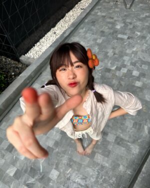Warisara Jitpreedasakul Instagram - ฉ่ำๆเลยจ้าาาาาาาาาา ไปไปปายยยยยย🌺🔫!