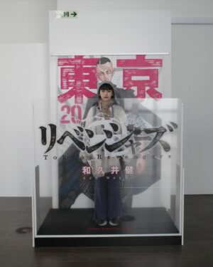 Wen-Ling Cheng Instagram - -
①広小路穿搭
②広小路穿搭2
③和瑞茲拿同一台相機
④光線超好的東京復仇者展
⑤？
⑥「？？？」
⑦？
⑧沒有在挖鼻孔
⑨兩隻喵喵