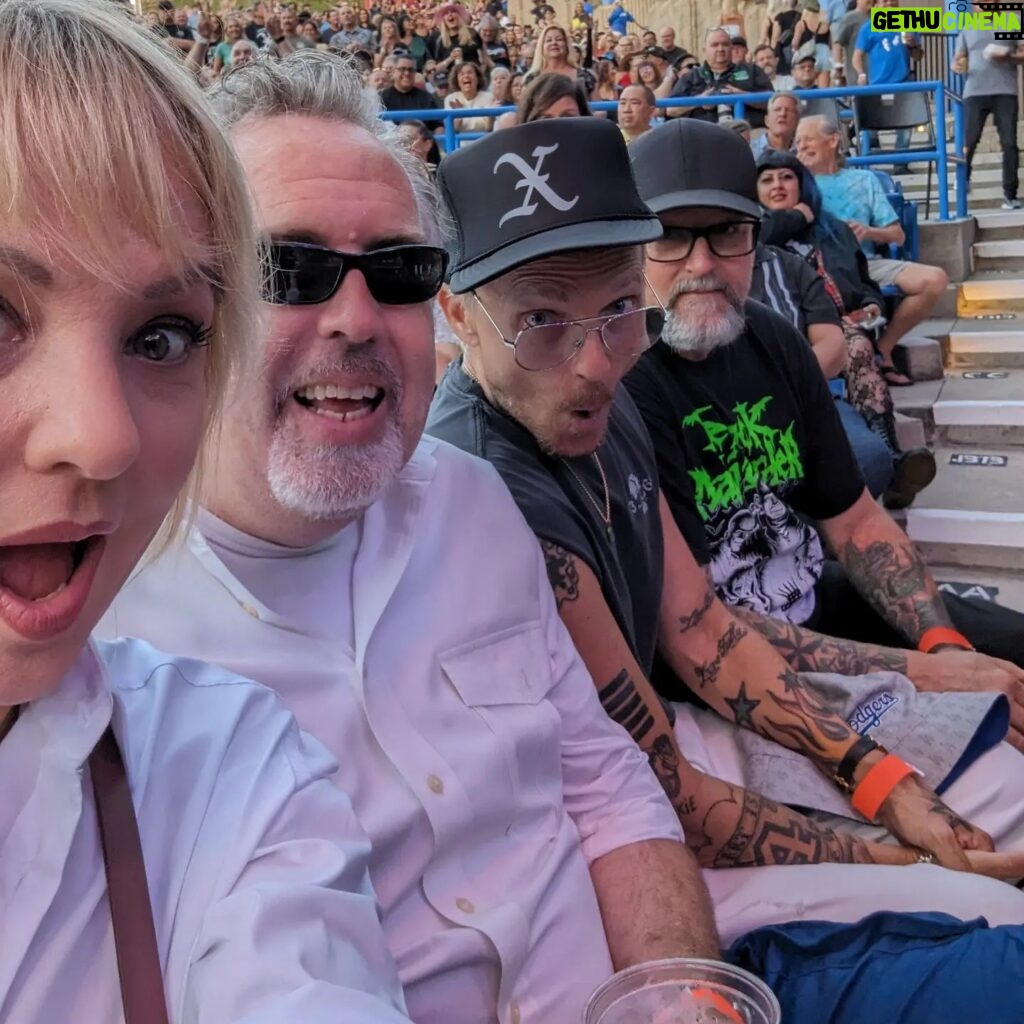 Wendi McLendon-Covey Instagram - About last night: saw @theenglishbeat and @xthebandofficial at the OC Fair! Danced our arses off and got some funnel cake!