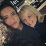 Wendi McLendon-Covey Instagram – Just a couple of gals solving the world’s problems over chips and mole on a Sunday night! Love you to pieces @kissedbyloki!