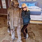 Wendi McLendon-Covey Instagram – Me and my boyfriend Ignatious Reilly!
#nola #confederacyofdunces #canalstreet #antihero