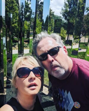 Wendi McLendon-Covey Instagram - 87% humidity and loving every minute of it! #nomasculpturegarden