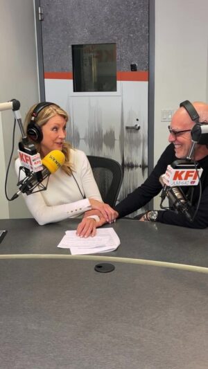 Wendy L. Walsh Instagram - I proposed to my Julio live on air during my Worthy of Love special on @kfiam640 !!!! I love you. 🤍