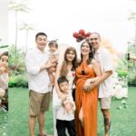 Westny Dj Instagram - There is nothing more beautiful than a true genuine people that surround you with positivity and support .. the true color of people who respects, cherish and allow all this to happen.. that bonding of happiness become such a sweet memory to remember.. thank you each and everyone of you for being part of baby GEMBIL's Gender Reveal 📷 : @vier.moments #genderreveal #itsaboy #babyboy #anaklaki #friends #family #party #memories #happy #love