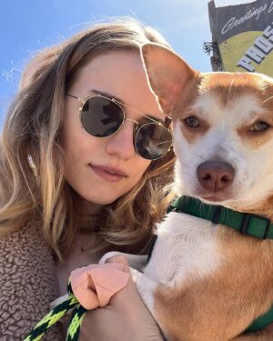 Willa Fitzgerald Instagram - 🦆💕