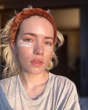 Willa Fitzgerald Instagram - BC (before coffee) troll doll 😈