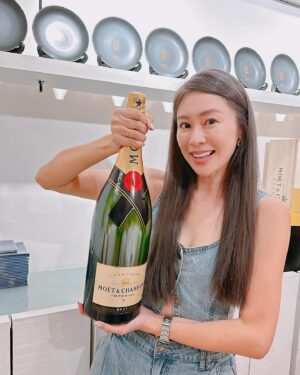 Windie Chang Instagram - 天使媽媽❤️謝謝妳生下我，謝謝妳教我要一直做一個善良的人🫶🏻

我會繼續帶著妳未能完成的能量好好走下去💕
張棋惠生日快樂🎂

開始開放大家的祝福啦㊗️🎂🎂