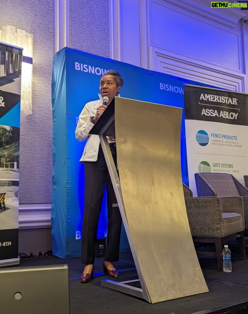 Winsome Earle-Sears Instagram - Last week, I was honored to speak at the BISNOW National Data Center Investment Expo & Conference in Tysons, VA! Thank you for having me!