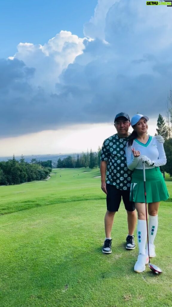 Wiwid Gunawan Instagram - “Just do what is in your mind and focus on it . It will make you happy one day. “ #instagram #mindsethustles #happy #golf #sweet #heart #beauty #love #healthy #wiwidgunawan216 #blessed #widlove❤️