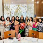 Wiwid Gunawan Instagram - Hidup ini adalah Anugerah, Waktu adalah kesempatan. Manfaatkan dengan Terus berbuat kebaikan, tetap rendah hati hidup dengan cinta kasih, Semoga sisa hidup menjadi berkah, dan bermanfaat bagi orang banyak. #aaaminn #textfrommama #happy #birthday #friends #sweet #heart #love #healthy #wiwidgunawan216 #beauty #blessed #widlov❣️
