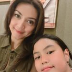 Wiwid Gunawan Instagram - Tidak ada kehidupan yang sempurna ,karena sedih dan tawa selalu akan hadir menyapa,maka jadikan sabar dan syukur sebagai penyempurna segala rasa yang ada..Selamat Malam.. #pesanmama #happy #sweet #love #wiwidgunawan216 #thankful #grateful #blessed #widlov❣️