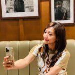 Wiwid Gunawan Instagram - Kita lagi gak balapan sama siapapun dalam hidup ini. So, enjoy your process. Apapun yang lagi kamu usahakan, semoga selalu Allah mudahkan. #aamiin #galeriberdakwah #happy #saturday #sweet #heart #healthy #beauty #love #wiwidgunawan216 #blessed #widlov❣️