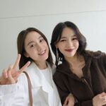 Woo Hye-rim Instagram - 한편의 영화 같은 슬픈 러브 스토리 #겨울나그네 🤎 캐릭터 하나하나가 매력적인..! 그리고 @sunye.m 언니의 새로운 모습!! 제니 막공까지 화이팅‼️ #뮤지컬 #musical