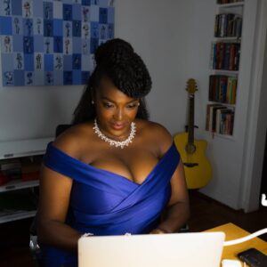 Wunmi Mosaku Instagram - A toast to the #DreamQueens ❤️ 😇 🥰

💇🏿‍♀️ @lovingyourhair and 👗 @shameelahhicks working their magic bts! No pic of 💄 @tashareikobrown since she did  my make up in the dark in the garden at 5am, would you believe?! #covidprotocols. Always at ease with @ashleyrandallphoto behind the lens 📸

#baftaeeawards 2021