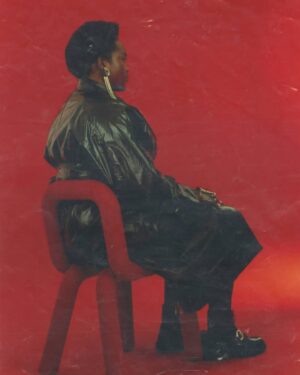 Wunmi Mosaku Instagram - My shoot for @schonmagazine 

Thank you to this magical team
📸 @mahaneela.jpg
👗@shameelahhicks
💇🏿‍♀️ @hairbyhiim
💄 @mimiquiquine
💅🏿 @jareevinson
creative director @mojarobinson 
Interviewed by @thesandakin

Link to interview in @schonmagazine bio