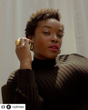 Wunmi Mosaku Instagram - New York Times!

 Link in Bio

@proenzaschouler @jenniferfisherjewelry  @mia_becar

📸 @tracythnguyen
💄 @tashareikobrown
💇🏿‍♀️ @lovingyourhair
👗@shameelahhicks

#Repost @nytimes
• • • • • •
Wunmi Mosaku is happy in her own skin.