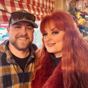 Wynonna Judd Instagram - In my NONIE era 🥰