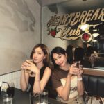 Xenia Chong Instagram - ❤️❤️❤️ 在台灣慢活了幾天 吃了很多好吃的 見了我的好朋友雪子😘 跟杜生慶祝了生日 今天可是正日啊🥳 杜生～生日快樂🎂🫶🏻 還要謝謝一直照顧我的Miyo仔😘 水潤我雙眼的隱形眼鏡👁️👁️ @clmallhk #clmallhk #xeniachong #hkig #hkactor #followme #莊韻澄 #loveisintheair