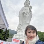 Xenia Chong Instagram - 🐲🐲🐲 大年初一 龍年吉祥 一如既往我會在慈山寺 為大家服務🙏🏻🫶🏻 願大家平安喜樂健康🧧 #龍年行大運 #吉祥 #xeniachong #hkig #hkactor #followme #莊韻澄 #loveisintheair