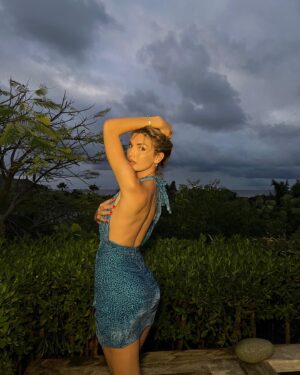 Xhesika Berberi Instagram - Magic island ✨