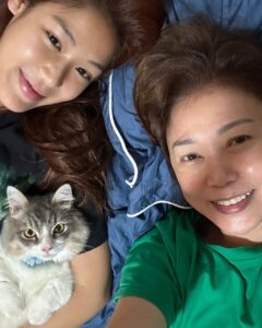 Actress Xiang Yun HD Instagram Photos and Wallpapers April 2024