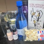 Ximena Romo Instagram - Ser jurado del @premiomaguey en esta edición del @ficg ha sido una de las experiencias más lindas y acogedoras que he tenido en un festival. Me cuesta trabajo pensar que solo unas cuantas películas merecen un premio porque en cada una que me tocó ver reconozco voces y visiones únicas que tienen valor y merecen reconocimiento. Sin embargo, el festival tiene una sensación fuerte de compañerismo y de ser parte de un colectivo que apuesta por las historias y el arte cinematográfico. Gracias especiales a mis compañeres de jurado @adrian.silvestre y @erendiritas quienes fueron la mejor compañía y equipo que pude haber deseado. Gracias @classicarolina por cuidarnos en este viaje. Amé ver a la gente con la que he compartido este camino y a tantas otras que me inspiran. El @ficg se siente como mi casa. Gracias por hacerme parte. Vestido: @olmosyflores Maquillaje: @fatimamorenomakeup Peinado: @charlycabraleshair
