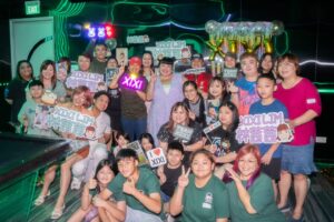 Xixi Lim Instagram - Thank you to everyone who took time off your busy Saturday schedule to be here for @aprexiation 's Gathering 💜 Truly happy to see many new faces and of cos loyal friends of Aprexiation, too! 

This year's gathering is really a special one cos I have all of you with me and witnessed me through one of my big milestones. I couldn't have done it without you guys. May we achieve more milestones tgt and cheers to more gatherings and exciting times 😍

BIG THANK YOU for @havefunsgp for hosting us! Their vvip room is amazing and spacious enough to house parties, gatherings for family and friends. 谢谢你们 😉

說了很多次但我還是那句話，有你們真好 ✨️
