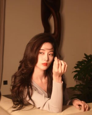 Xu Yiyang Instagram - 📸📸咔擦～