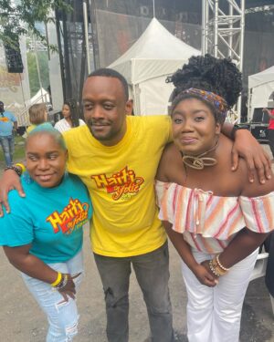 Yama Laurent Instagram - Avant et Après 
avec le magnifique 😊😊
@carelpedre et Jamelle
 #5ans
😃🥰😀🙌🏽🫶🏽🤎
#Haitienfolie2017
#haitienfolie2022