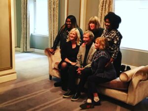 Yama Laurent Instagram - Lancement de l'album ** Toutes les femmes de ma vie **de Monsieur Jean Pierre Ferland 😍😍😍😍😍
@larafabianofficial 
@mel.bedard @JulieAnnesaumer
@diane.tell.la.vraie 
@isabelleboulayofficiel @lucedufault 
@Nanetteworkman 
@florencekmusic
@celinedion 
@marieevejanvier