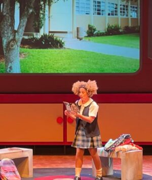 Yamaris Latorre Instagram - ¡Feliz Día Mundial del Teatro!!!! 🎭
… “El arte no se expresa provocando que todo sea igual, por el contrario, nos muestra nuestras diferencias (…) Es tan simple como que la guerra y el arte son opuestos, como la guerra y la paz son opuestos. El Arte es paz.”

—-Mensaje del dramaturgo noruego John Fosse en el Día Mundial del Teatro 2024
📸👉