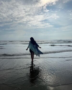 Yamini Bhaskar Instagram - But right now this is peace 🫶

#nofilter