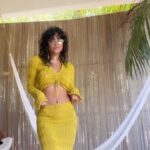 Yany Prado Instagram - 🧡💛🧡💛VERANO 🧡💛🧡💛 Outfit @bershka 🍋 Earring @belaikcom 🫶🏽 Place @casa_mariposa_tierrablanca 🛖🏝️