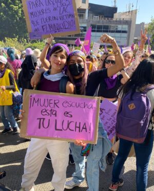 Yany Prado Instagram - Se escuchó fuerte mi voz porque no estaba sola , estábamos todas !!!!!!! 
8M 💜💚💚💜💚💜💚💜💚 .
Esta vez la marcha fue en México 🇲🇽 , rodeada de tantas mujeres valientes y poderosas. Esta lucha la hacemos y la ganamos todas !!!!! 

#diadelamujer #8m #mexico #noalmachismo #nomasfemicidios