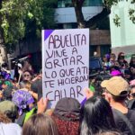 Yany Prado Instagram - Se escuchó fuerte mi voz porque no estaba sola , estábamos todas !!!!!!! 8M 💜💚💚💜💚💜💚💜💚 . Esta vez la marcha fue en México 🇲🇽 , rodeada de tantas mujeres valientes y poderosas. Esta lucha la hacemos y la ganamos todas !!!!! #diadelamujer #8m #mexico #noalmachismo #nomasfemicidios