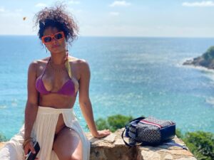 Yany Prado Instagram - Inolvidable eres 
Oaxaca Puerto Escondido ✨✨. 
🏖☀️✨🍾🧘🏽‍♀️❤️‍🔥🐢🧜🏽‍♀️💋✨

Meu amor @tiagorodrigocorrea que  rica y merecidas vacaciones nos dimos . Te amo y amo cada aventura q vivimos. We are wild and crazy and I love it .💋