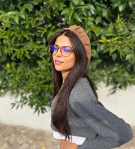 Actress Yaprak Durmaz HD Instagram Photos and Wallpapers November 2023